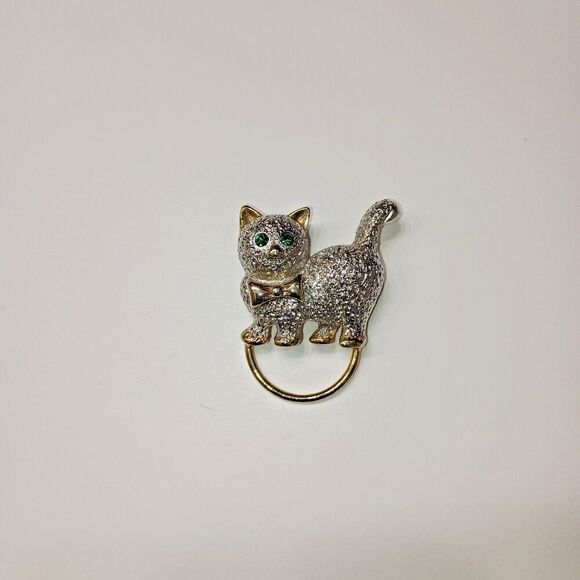 Vintage Cat Brooch Green Crystal Eyes Eyeglass or Scarf Loop Silver Gold - Picture 5 of 5